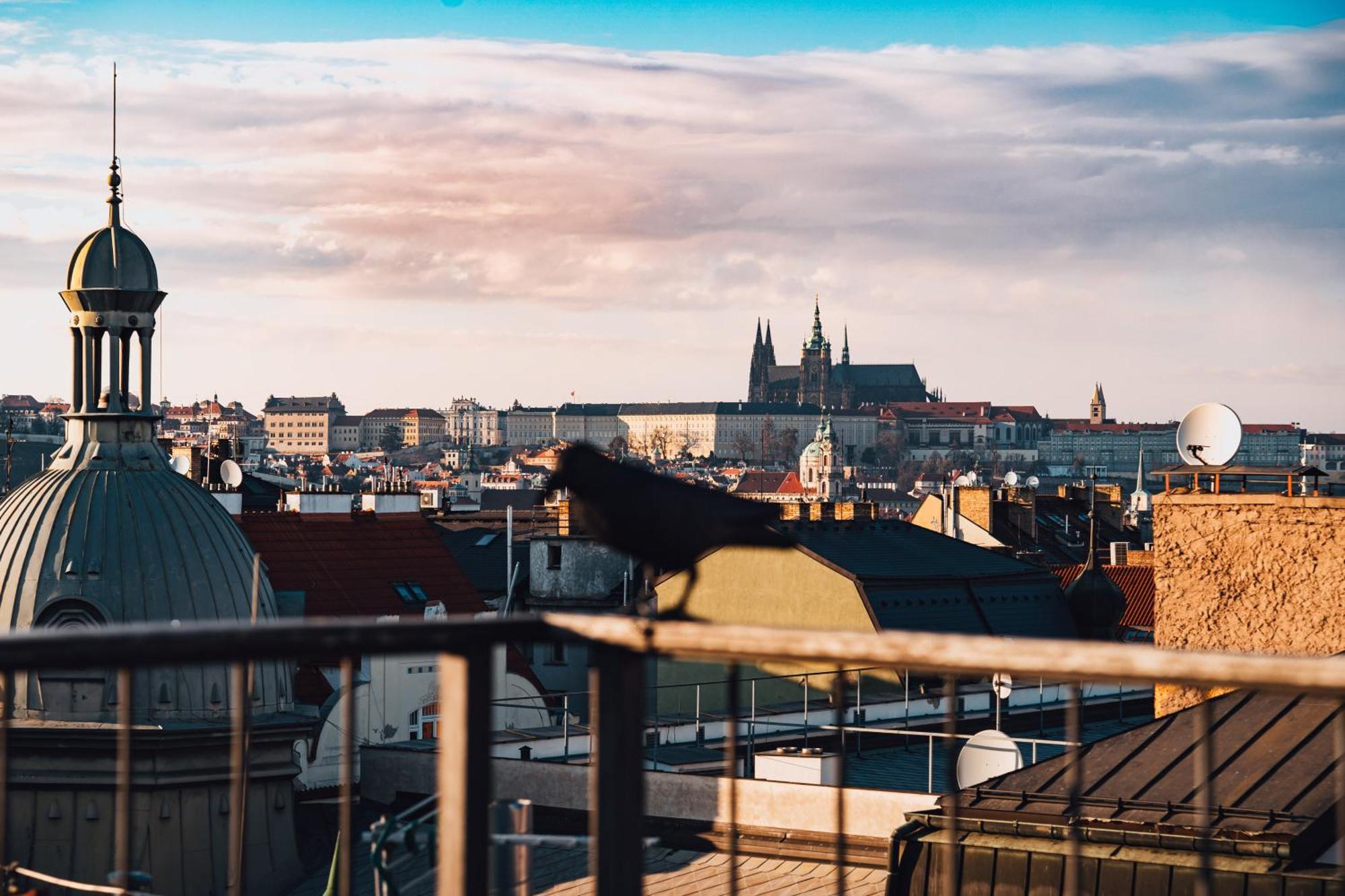 Two-Level Apart With A Terrace Near The Vltava River Prag Eksteriør billede