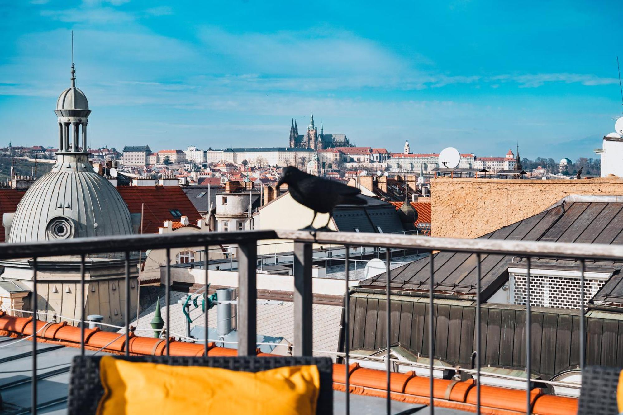 Two-Level Apart With A Terrace Near The Vltava River Prag Eksteriør billede